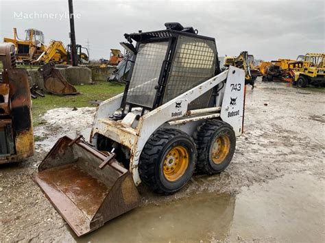 741 bobcat skid steer specs|1987 bobcat 743.